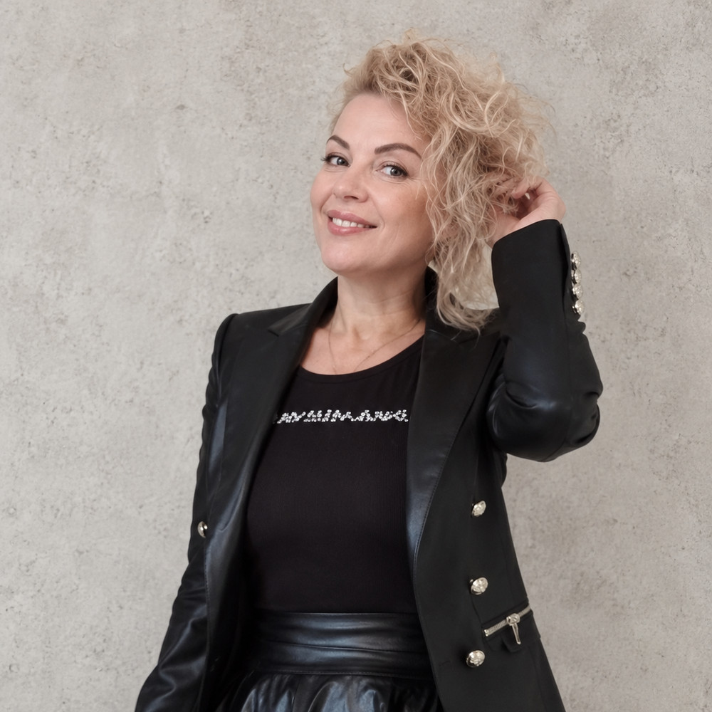 Jolanda Ndreu, Stylistin bei JOSAL